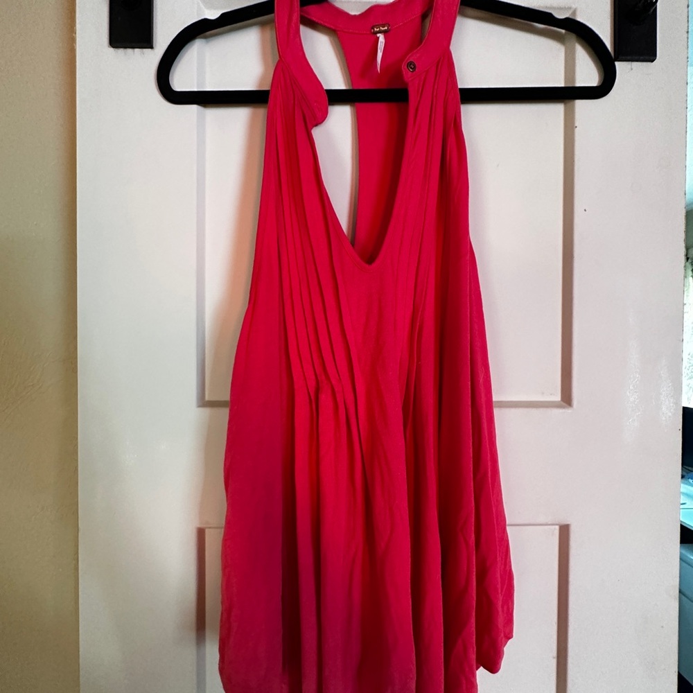 - razor back tank top